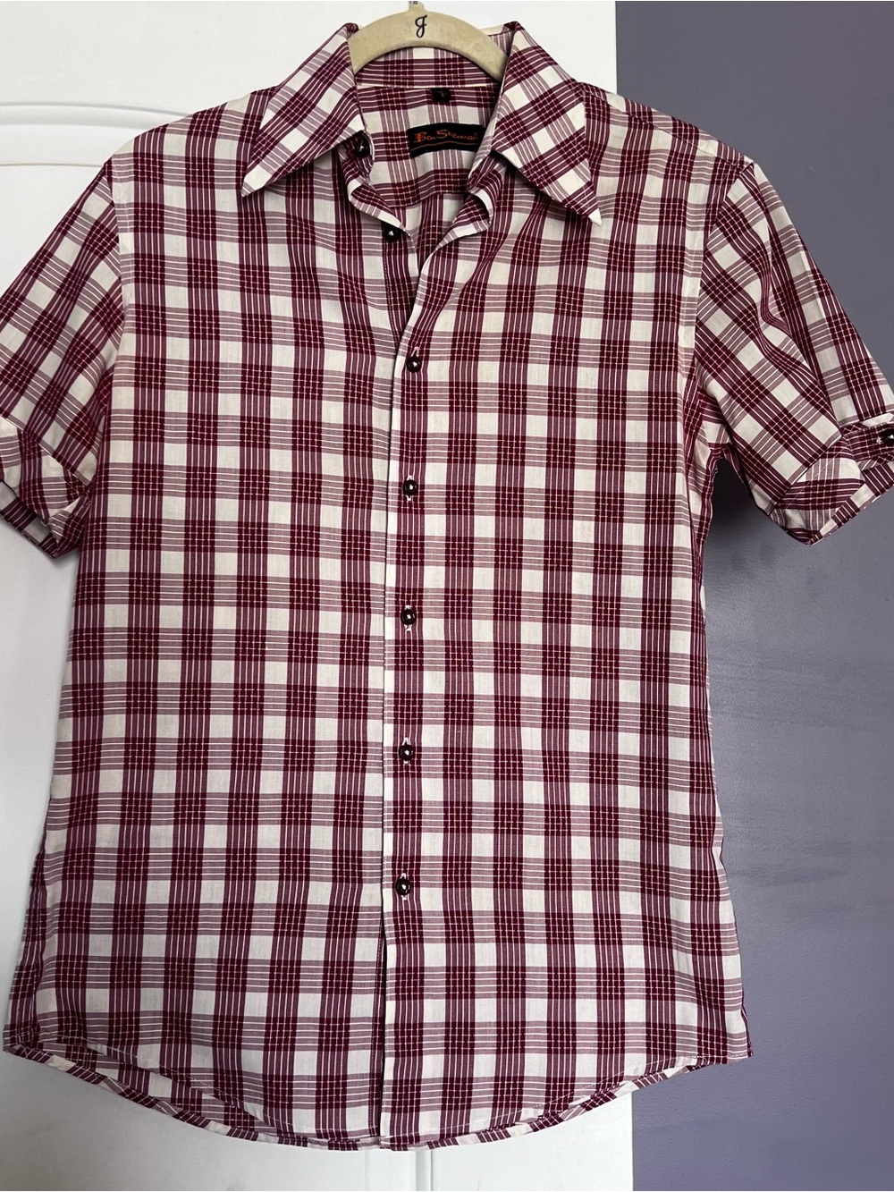 Men's Ben Sherman Short-Sleeve Plaid Button Down Shirt - White & Burgundy EUC